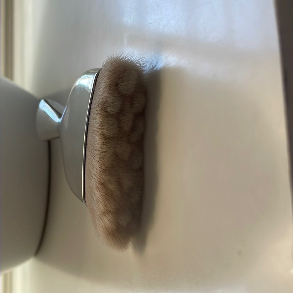 e.l.f. Makeup Brush - Picture 4 of 7